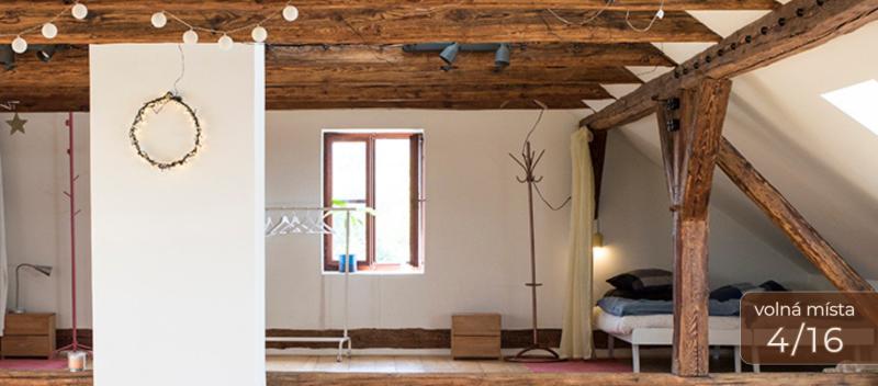 Zájezd CK PIYO tour - Seniorské cvičení s prvky jógy v útulné chalupě s Lucií Hloškovou, Úštěk